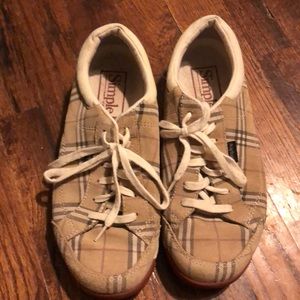 Simple new vintage plaid shoes, size 7.5